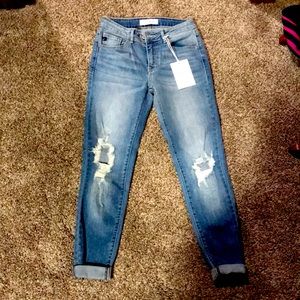 New with Tags Kancan Cropped skinnies